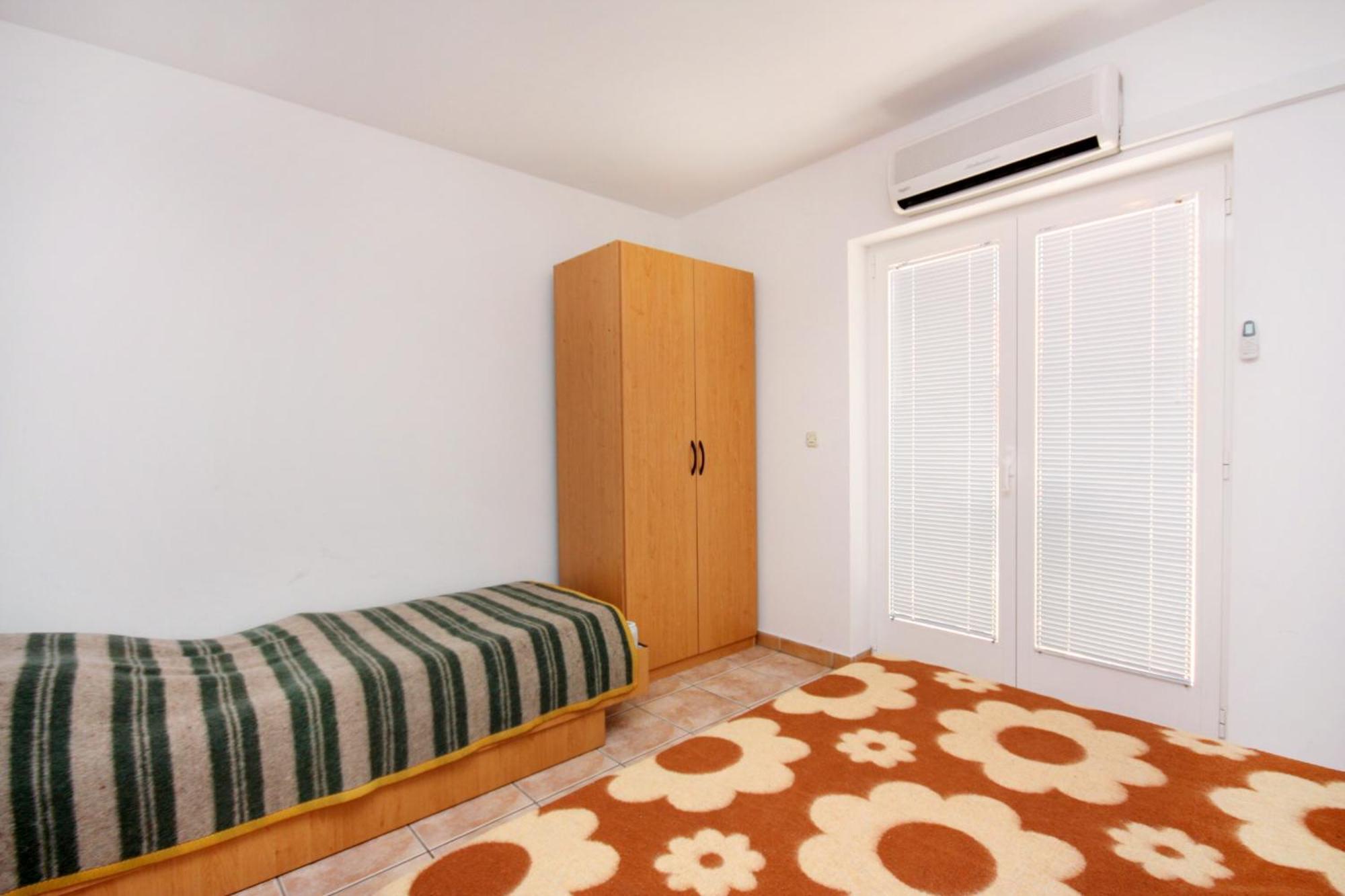 Apartments With A Parking Space Jezera, Murter - 5107 Quarto foto